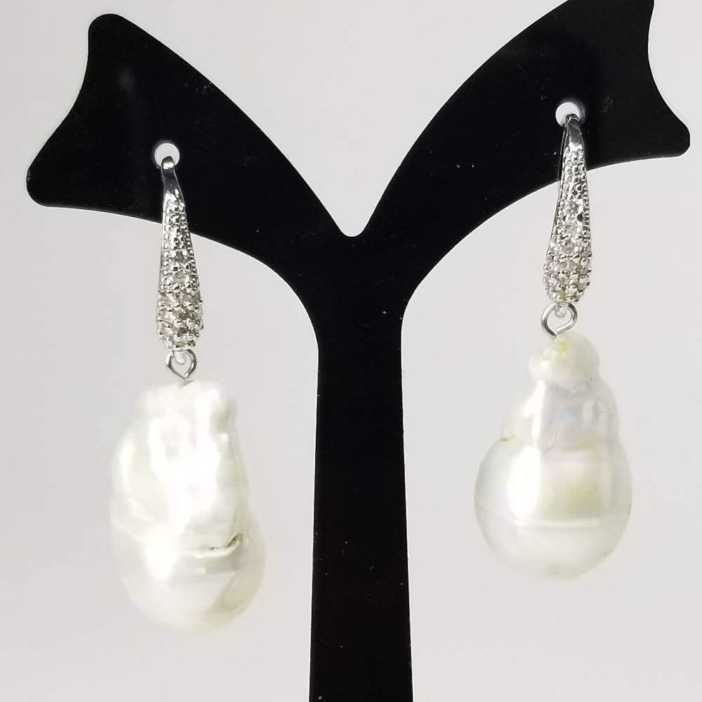 Natural Freshwater Baroque Pearl Earrings NEW - Picture 11 of 15